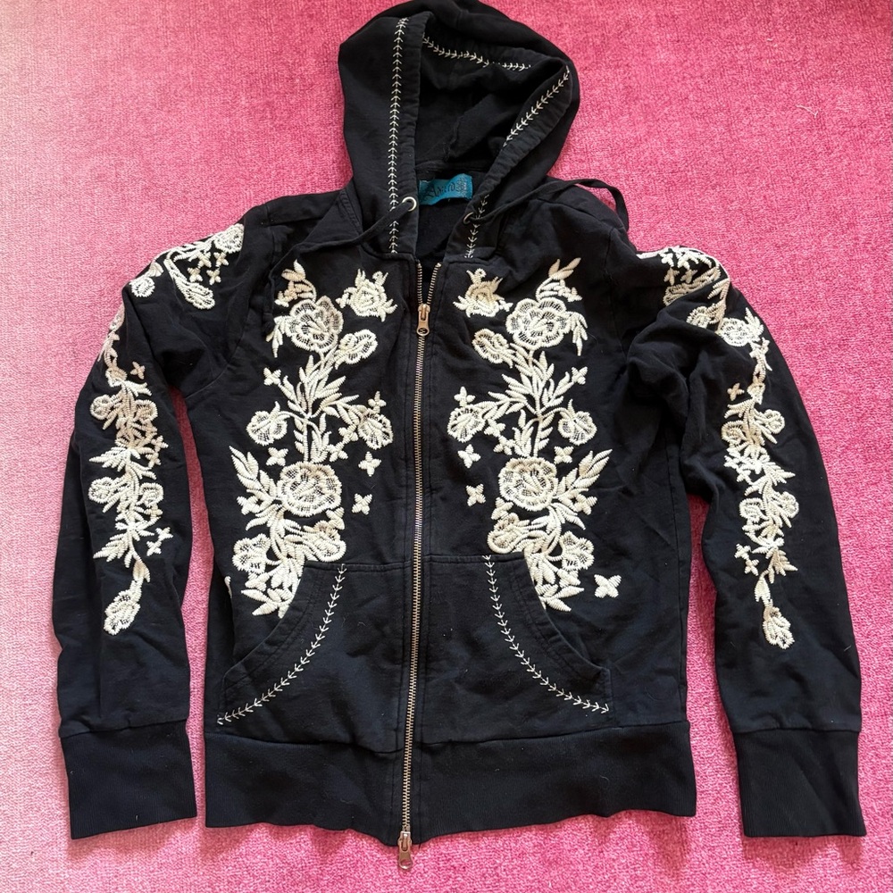 Rare vintage Free People Black Hoodie with White Floral Embroidery